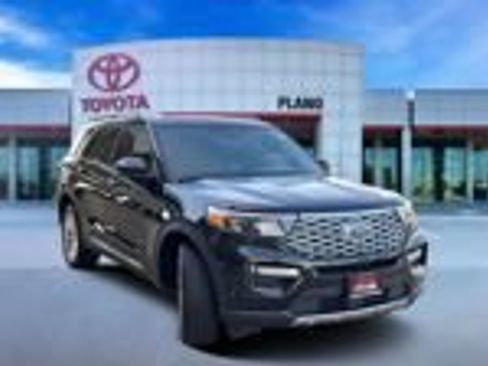 Used 2023 Ford Explorer Platinum w/ Technology Package AWD/4WD image 36