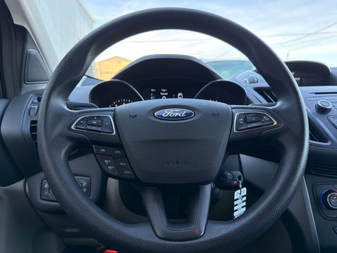 Used 2017 Ford Escape SE image 21