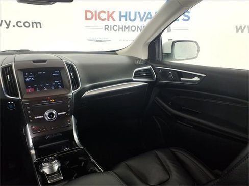 Used 2019 Ford Edge Titanium w/ Cold Weather Package image 14
