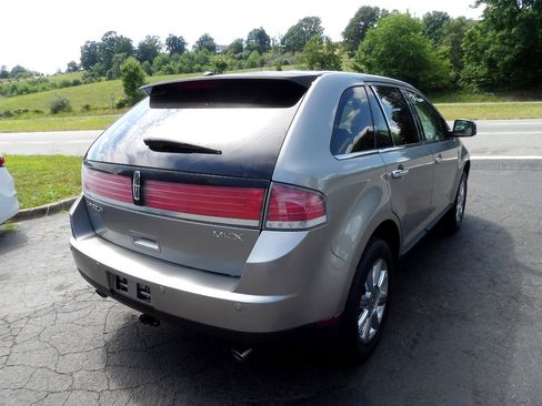Used 2008 Lincoln MKX FWD image 7