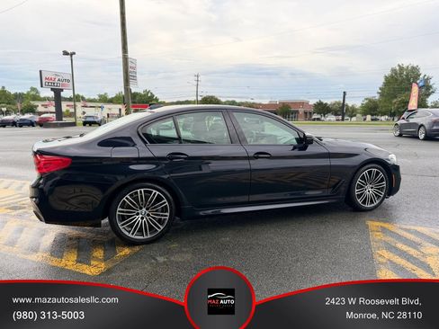 Used 2019 BMW 530i w/ M Sport Package RWD image 3