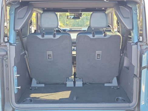 Used 2021 Ford Bronco Outer Banks w/ Sasquatch Package image 12