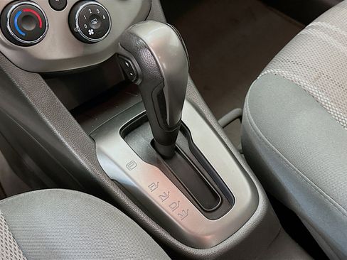 Used 2014 Chevrolet Sonic LT image 23