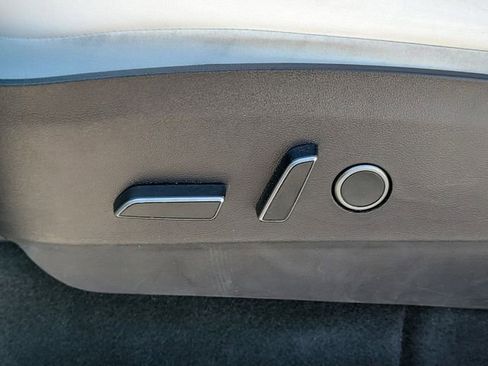 Used 2022 Tesla Model Y Performance AWD/4WD image 20