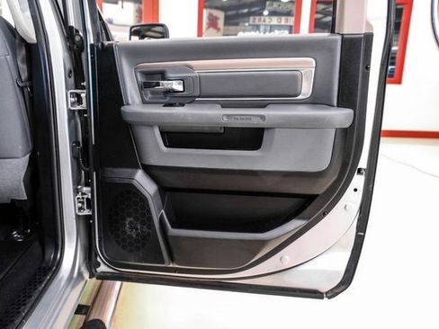 Used 2019 RAM 1500 Lone Star image 39