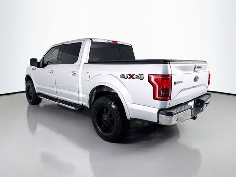 Used 2016 Ford F150 Lariat image 3