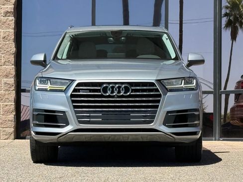 Used 2019 Audi Q7 Premium Plus image 21