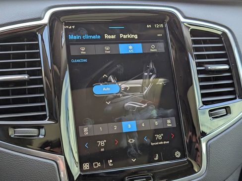 Used 2024 Volvo XC90 B6 Ultimate image 14