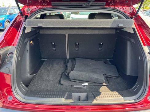 Used 2024 Chevrolet Trax ACTIV w/ Sunroof Package FWD image 6