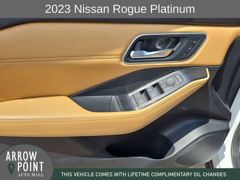 Used 2023 Nissan Rogue Platinum AWD/4WD image 21