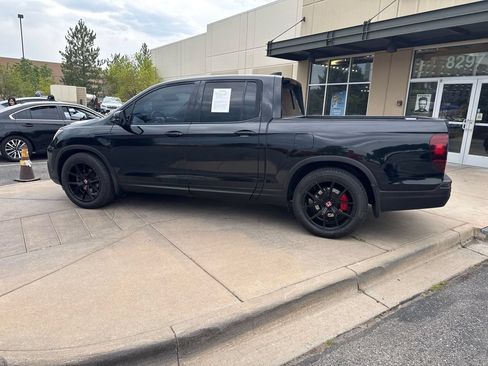 Used 2018 Honda Ridgeline Black Edition image 9