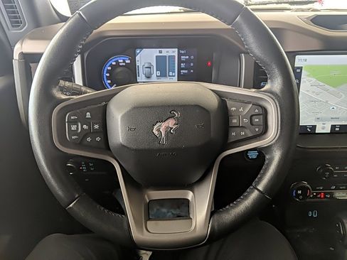 Used 2023 Ford Bronco Outer Banks w/ Sasquatch Package image 14