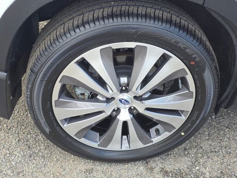 Certified 2021 Subaru Ascent Touring image 29