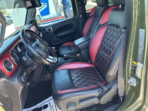 Certified 2021 Jeep Wrangler Unlimited Rubicon AWD/4WD image 25