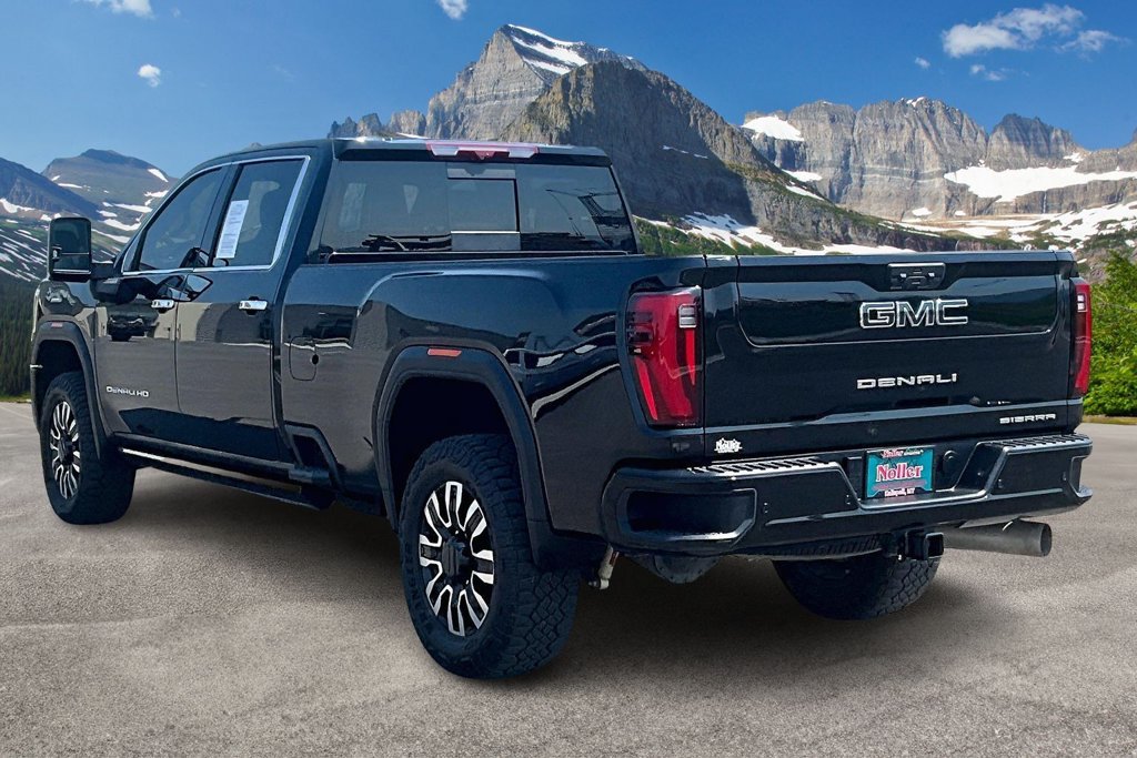 Used 2025 GMC Sierra 3500 Denali Ultimate AWD/4WD image 13