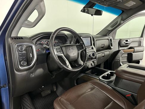 Used 2022 Chevrolet Silverado 1500 LT Trail Boss w/ Safety Package image 16