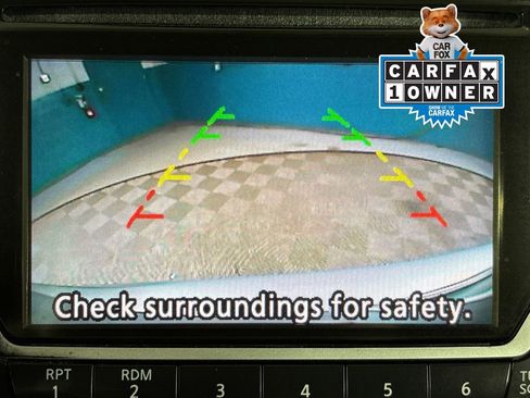 Used 2015 Nissan Sentra SV FWD image 25