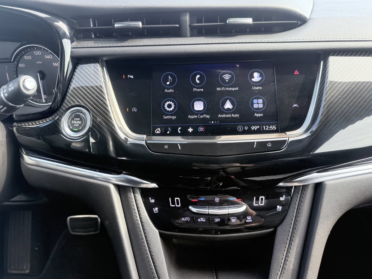Used 2022 Cadillac XT6 Sport AWD/4WD image 12