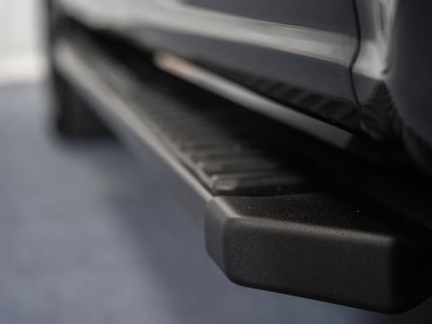 Used 2023 Ford F150 Lariat w/ Equipment Group 502A High image 22