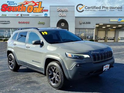 Used 2019 Jeep Cherokee Latitude