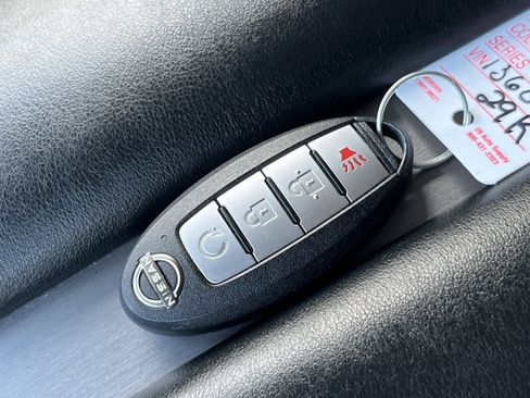Used 2023 Nissan Murano SV w/ SV Midnight Edition Package AWD/4WD image 34