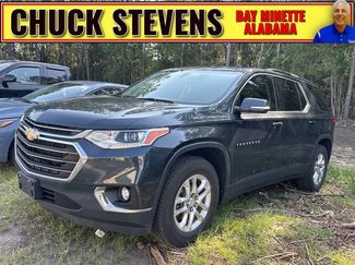 Used 2021 Chevrolet Traverse LT FWD video 1