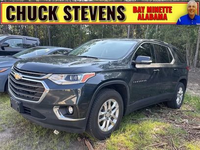 Used 2021 Chevrolet Traverse LT