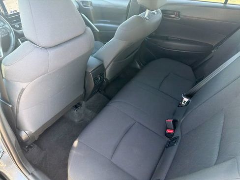 Used 2024 Toyota Corolla Cross LE FWD image 10