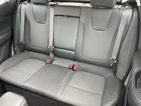 Used 2024 Buick Encore GX Preferred w/ Comfort Package AWD/4WD image 23