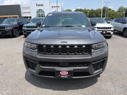 New 2026 Jeep Grand Cherokee Altitude