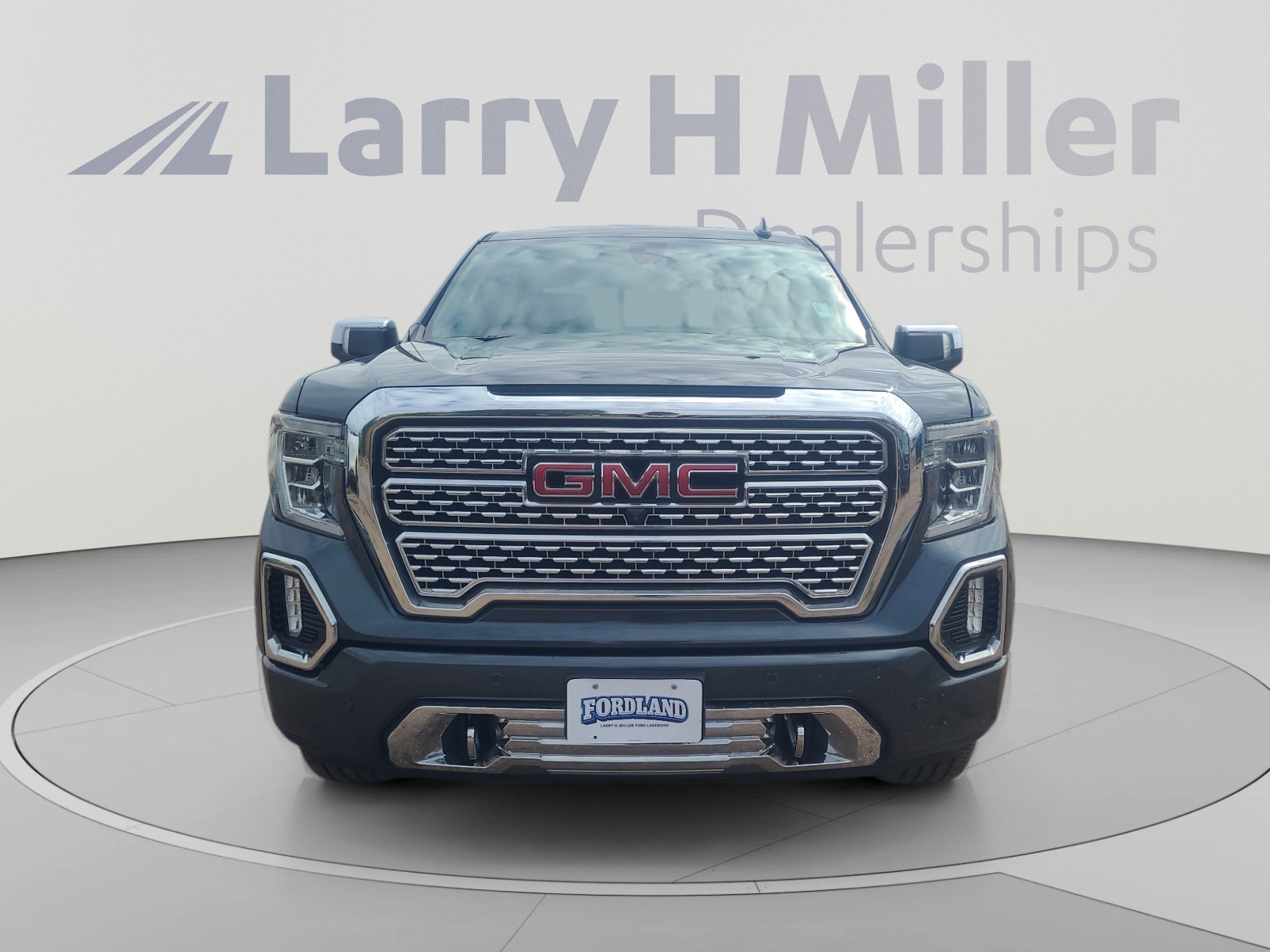 Used 2020 GMC Sierra 1500 Denali w/ Denali Ultimate Package AWD/4WD image 8