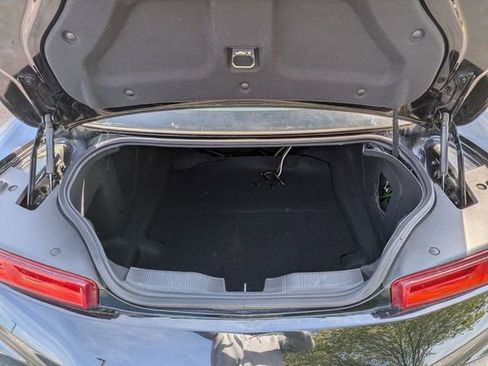 Used 2018 Chevrolet Camaro LT image 27