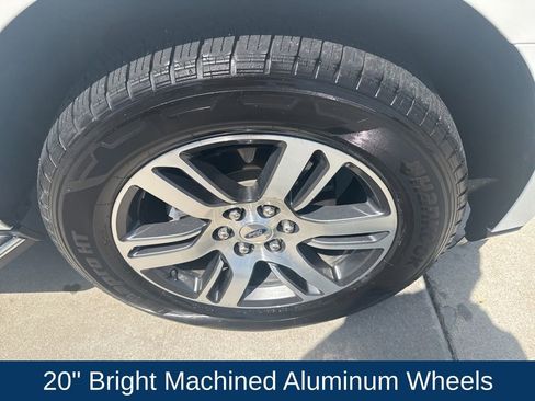 Used 2022 Ford Expedition Max Limited RWD image 11
