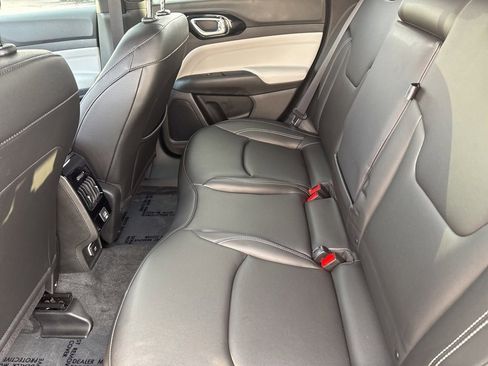 New 2025 Jeep Compass Limited w/ Sun & Sound Group image 9