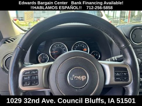 Used 2015 Jeep Patriot Limited AWD/4WD image 14