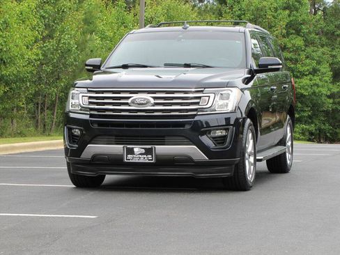 Used 2021 Ford Expedition XLT RWD image 8