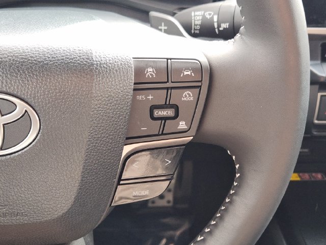 Used 2026 Toyota Camry SE w/ Convenience Package FWD image 29