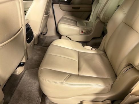 Used 2009 GMC Yukon SLT image 18