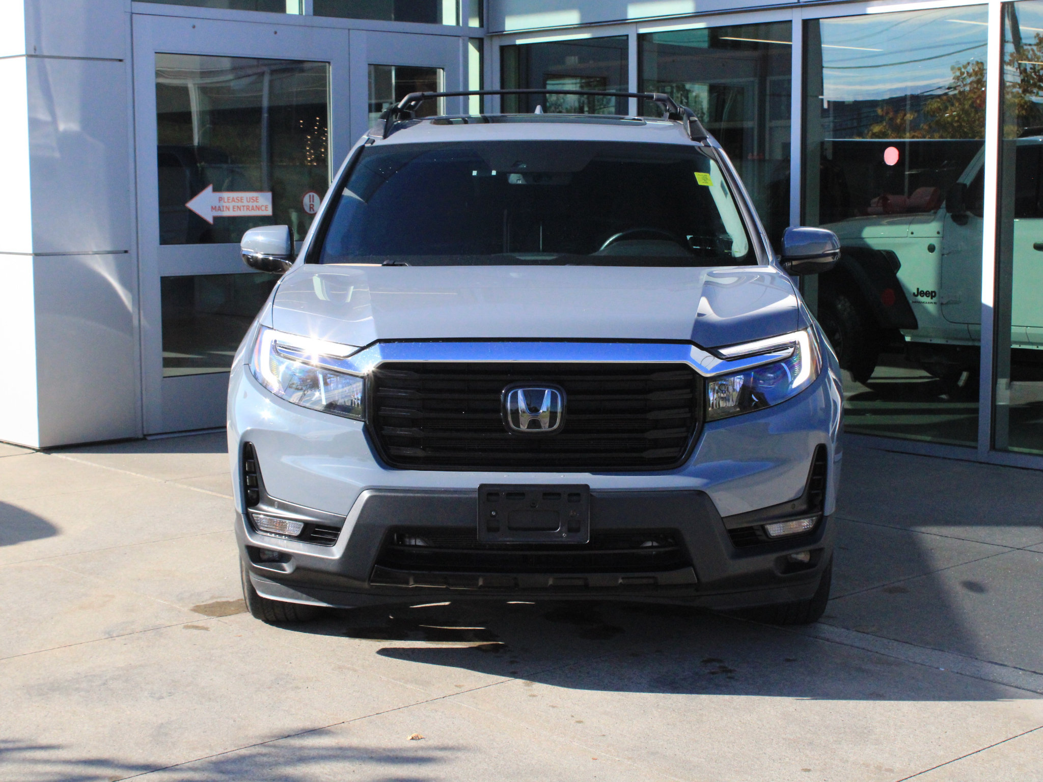 Used 2023 Honda Ridgeline RTL-E image 2