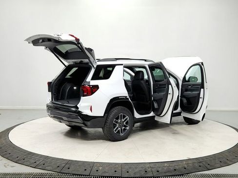 New 2026 GMC Terrain AT4 AWD/4WD image 15
