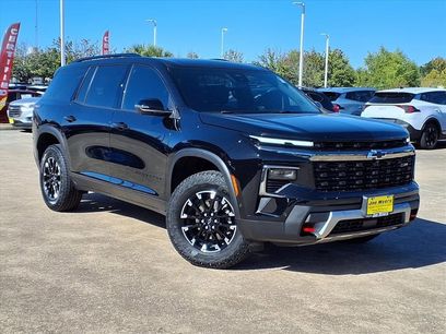 Used 2024 Chevrolet Traverse Z71 w/ Enhanced Driving Package