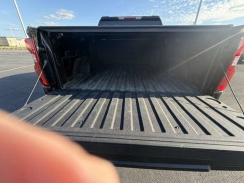 Used 2022 Chevrolet Silverado 1500 RST w/ Rally Edition AWD/4WD image 6