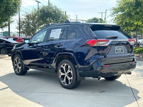 Used 2022 Toyota RAV4 XSE w/ Premium Package AWD/4WD image 6