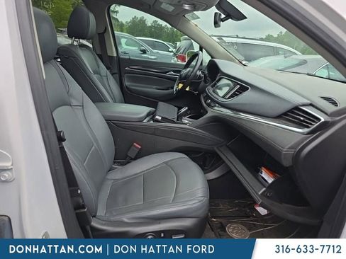 Used 2020 Buick Enclave Essence w/ Sport Touring Edition AWD/4WD image 8