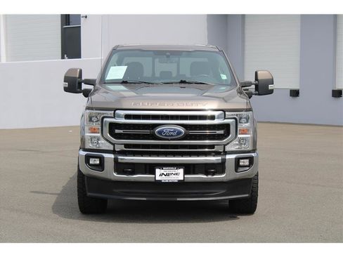 Used 2020 Ford F350 Lariat w/ Lariat Value Package AWD/4WD image 5