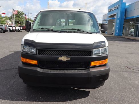 Used 2019 Chevrolet Express 2500 w/ Driver Convenience Package RWD image 23