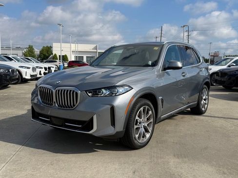 Certified 2024 BMW X5 sDrive40i w/ Premium Package RWD image 1
