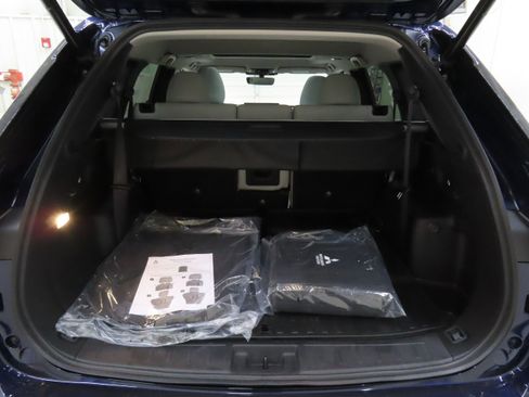 New 2025 Mitsubishi Outlander SE image 23