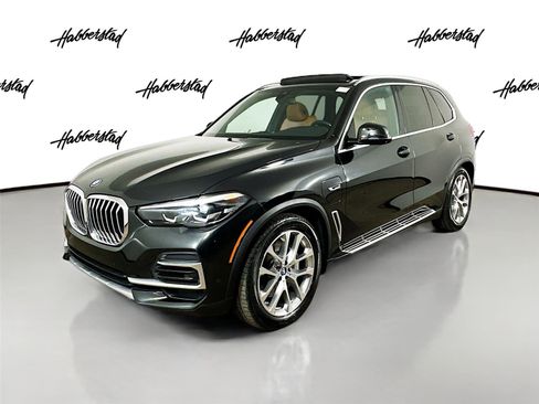 Used 2023 BMW X5 xDrive45e image 1