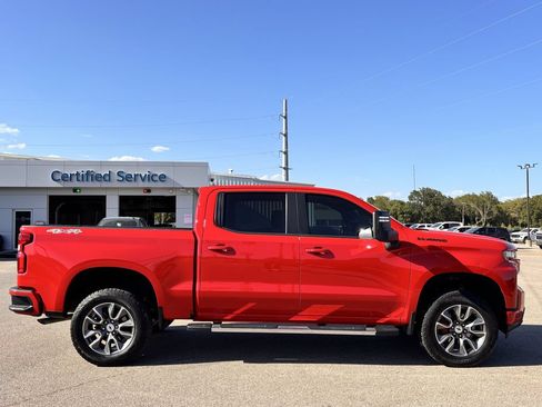 Used 2021 Chevrolet Silverado 1500 RST w/ Convenience Package II AWD/4WD image 6